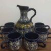 Set aus handgefertigter persischer Töpferkaraffe & Tassen Künstlerische Herrlichkeit