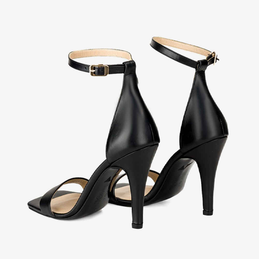 Damenschuhe mit Knöchelriemen und hohen Absätzen Modell Charlotte