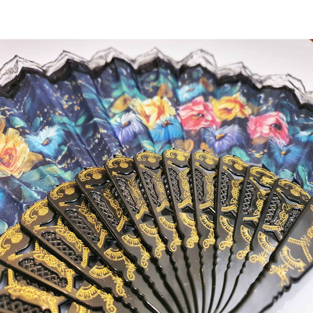 Faltbarer und tragbarer Blumenfächer Modell Hadi