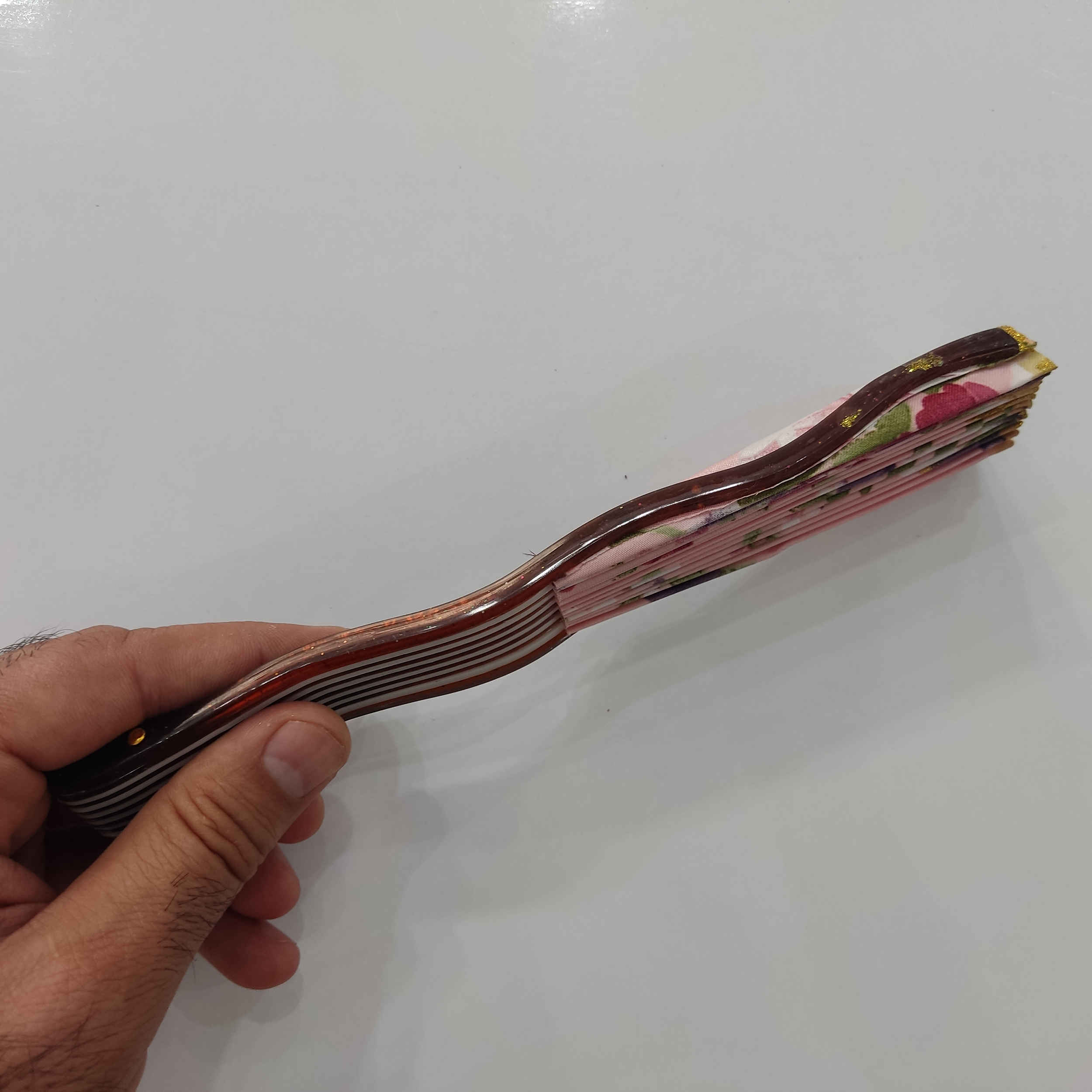 Faltbarer und tragbarer Blumenfächer Modell Paradies