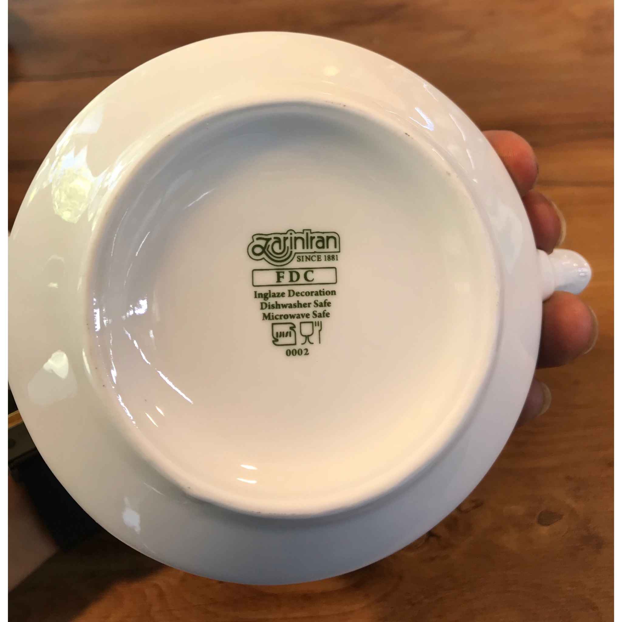 Porzellan-Servier-Teekanne in Weiß mit floralem Motiv Farimah