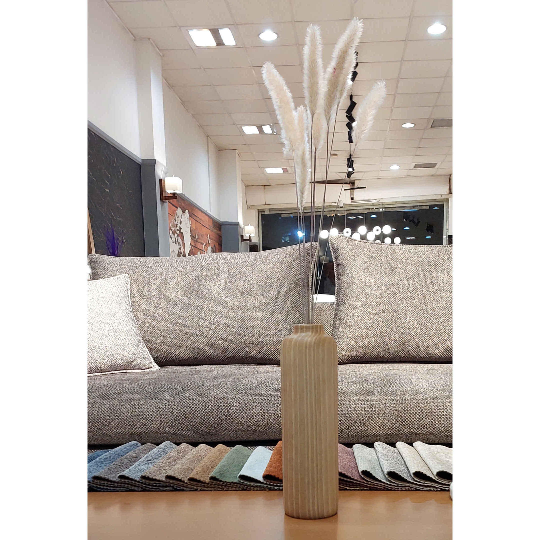 Handgefertigte dekorative Holzvasen aus massivem Naturholz, Minimalistisch Asal