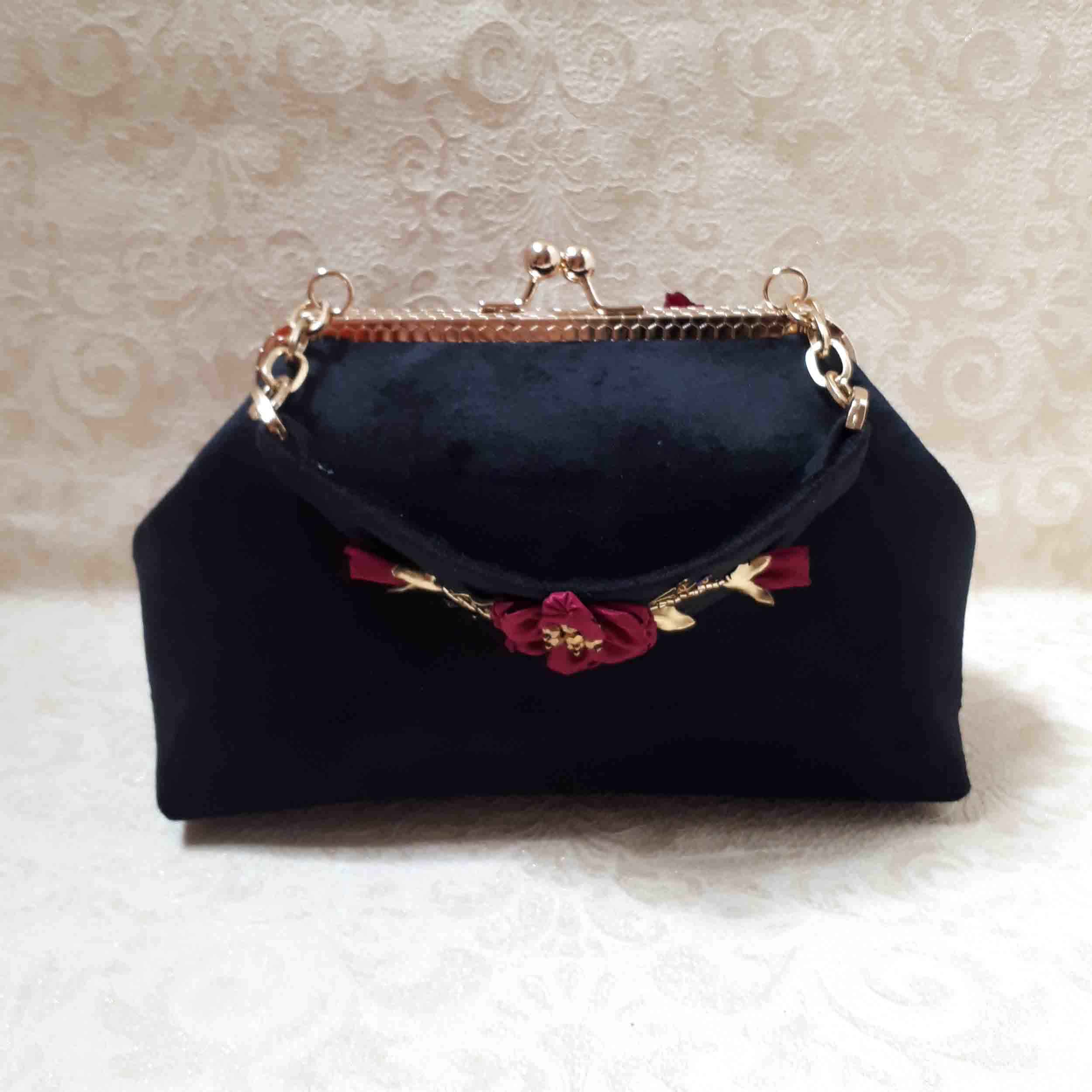 Bandstickerei Clutch Handtasche – Samt mit Schmetterlingsmuster