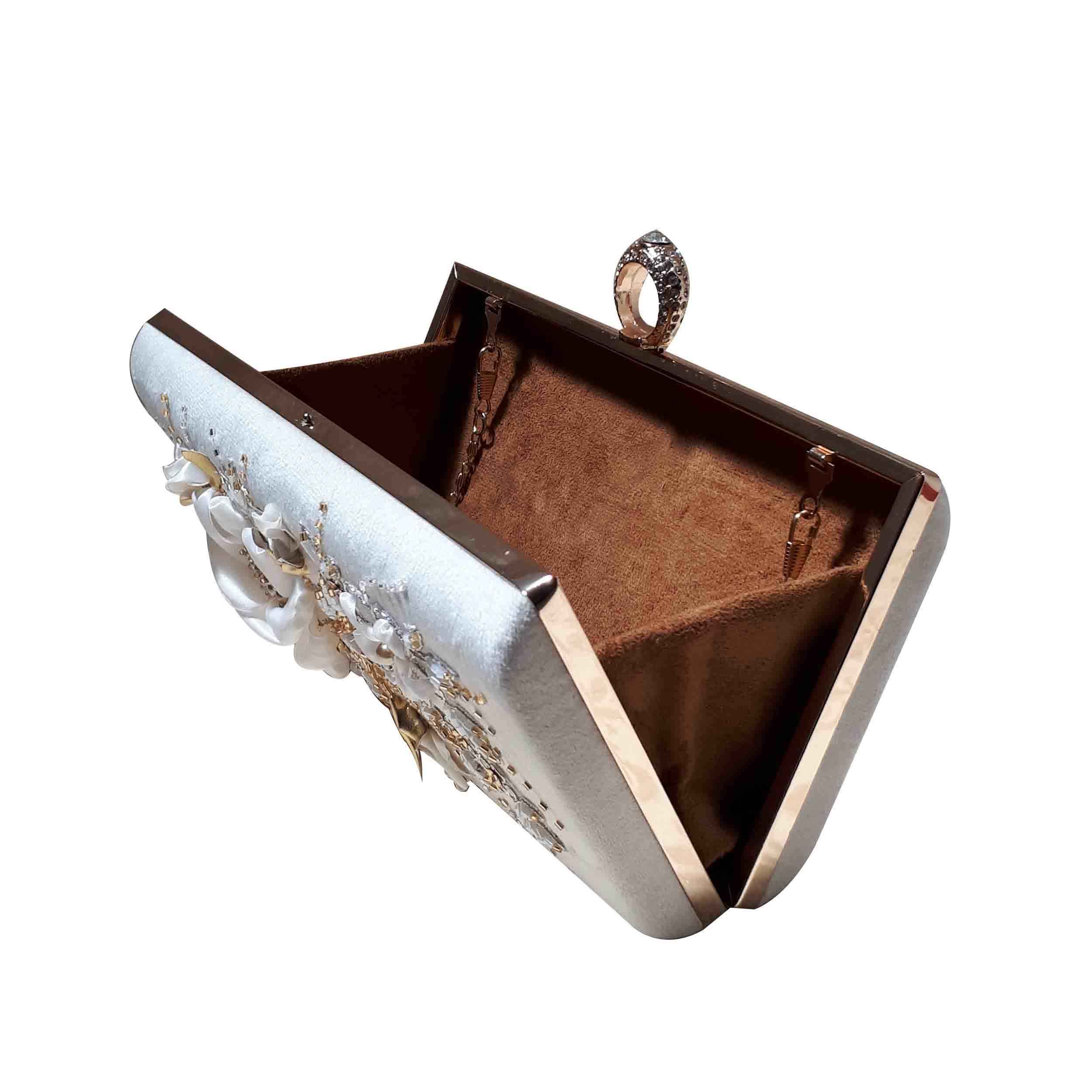 Bandstickerei Clutch Handtasche – Mit Perlendetail für Abendparty