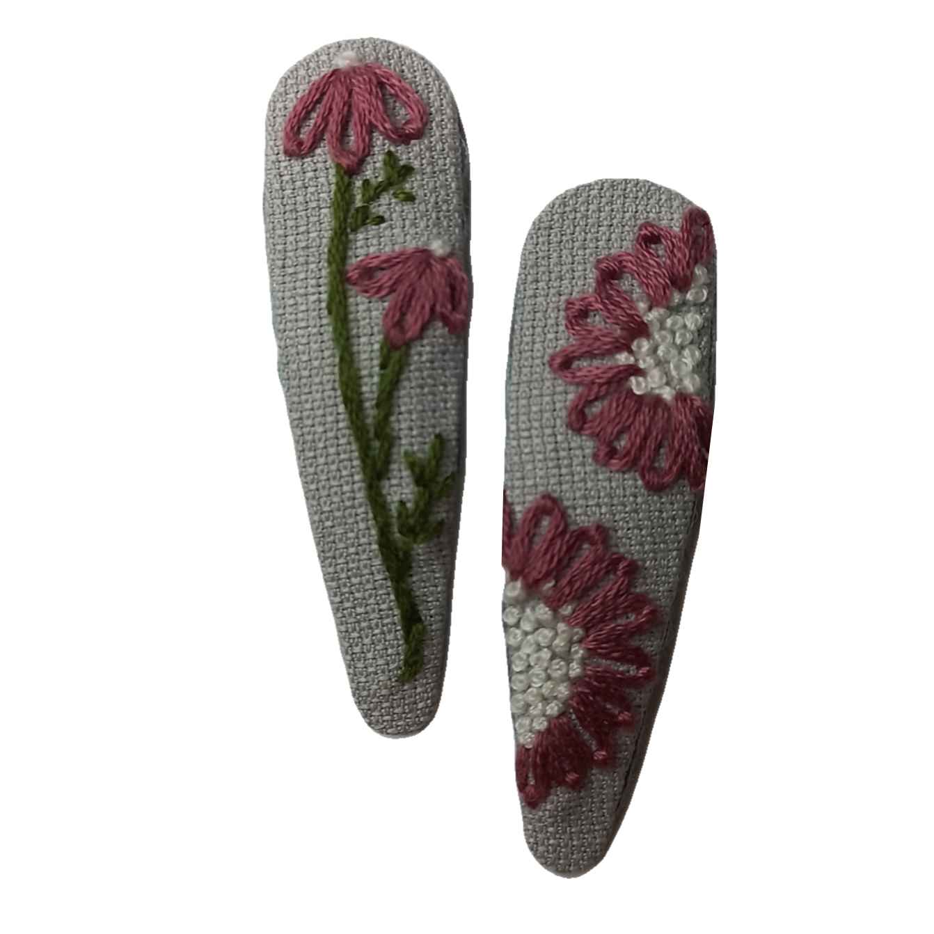 Snap-Haarspangen-Set mit Handbesticktem Lila Blumen-Design