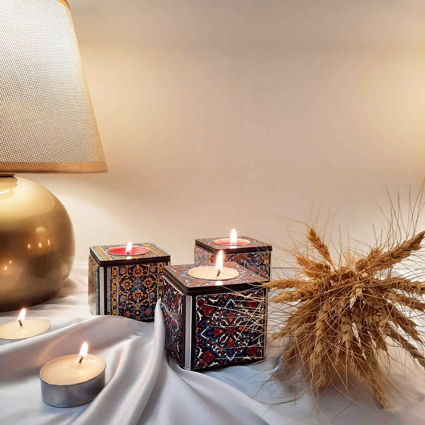 Persischer Holzwürfel-Teelichthalter Fliese Yasna