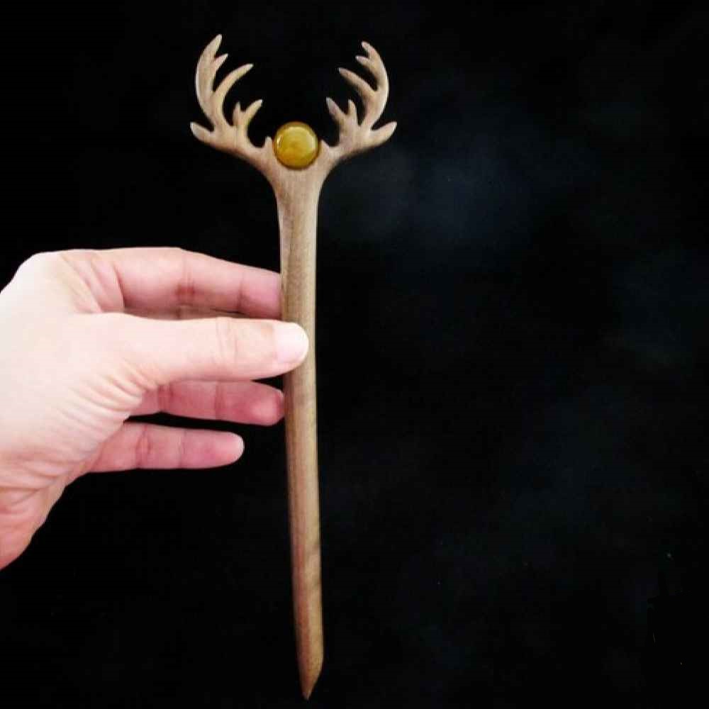 Holz-Haarnadel Handgefertigt mit Horn-Design & Achatstein