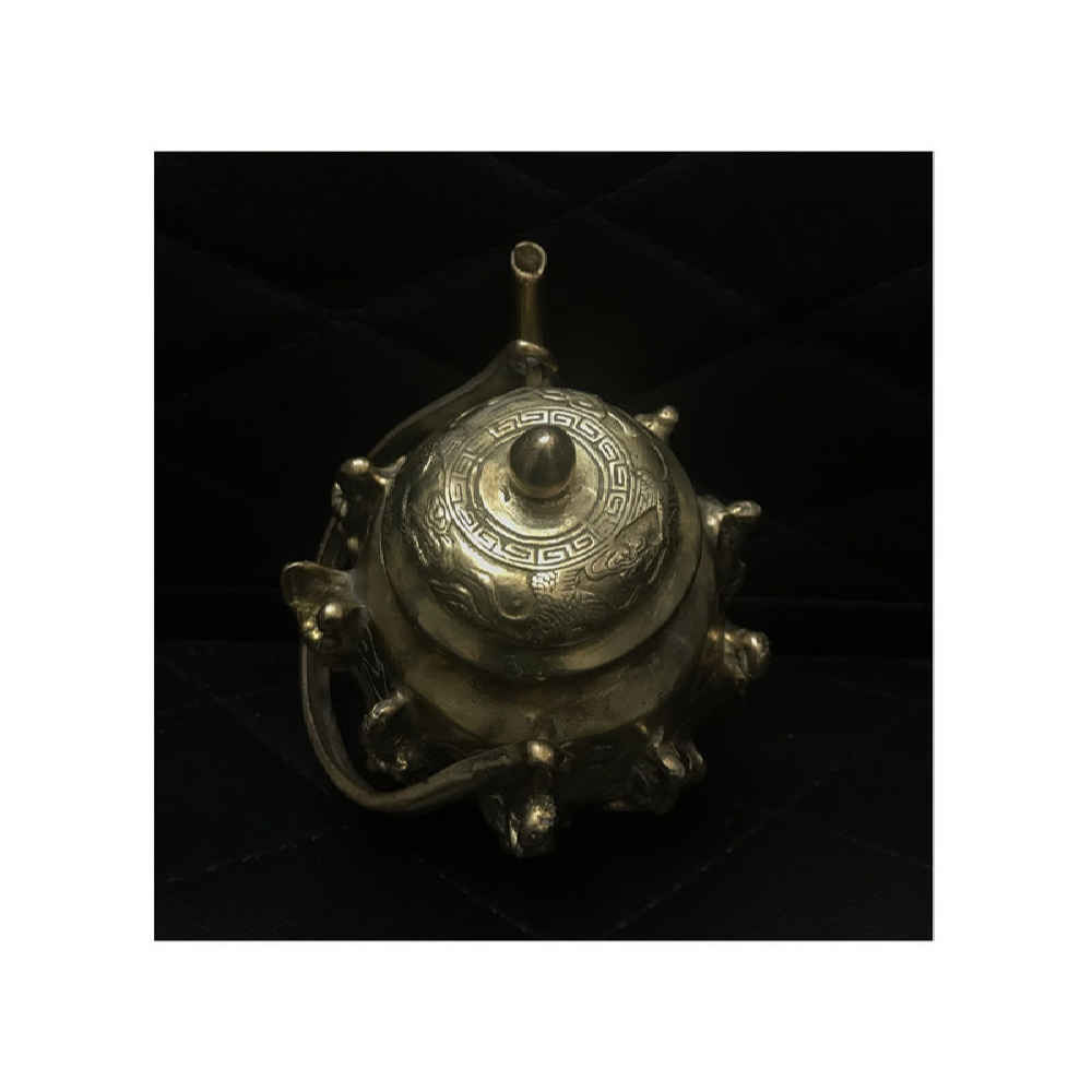 Persische Messing-Teekanne handgefertigt mit elegantem Blumendesign Gang