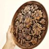 Persischer dekorativer Kupferteller graviert mit Blumenmotiven
