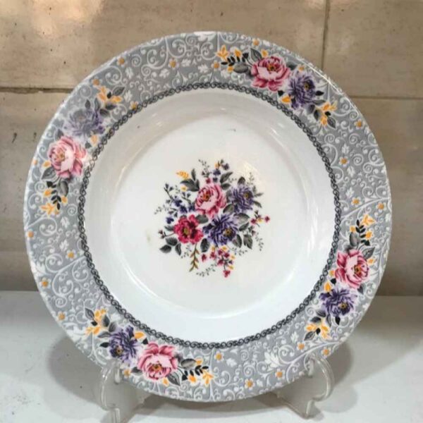 Weißes Melamin-Geschirrset, Spülmaschinenfest mit Blumen-Design