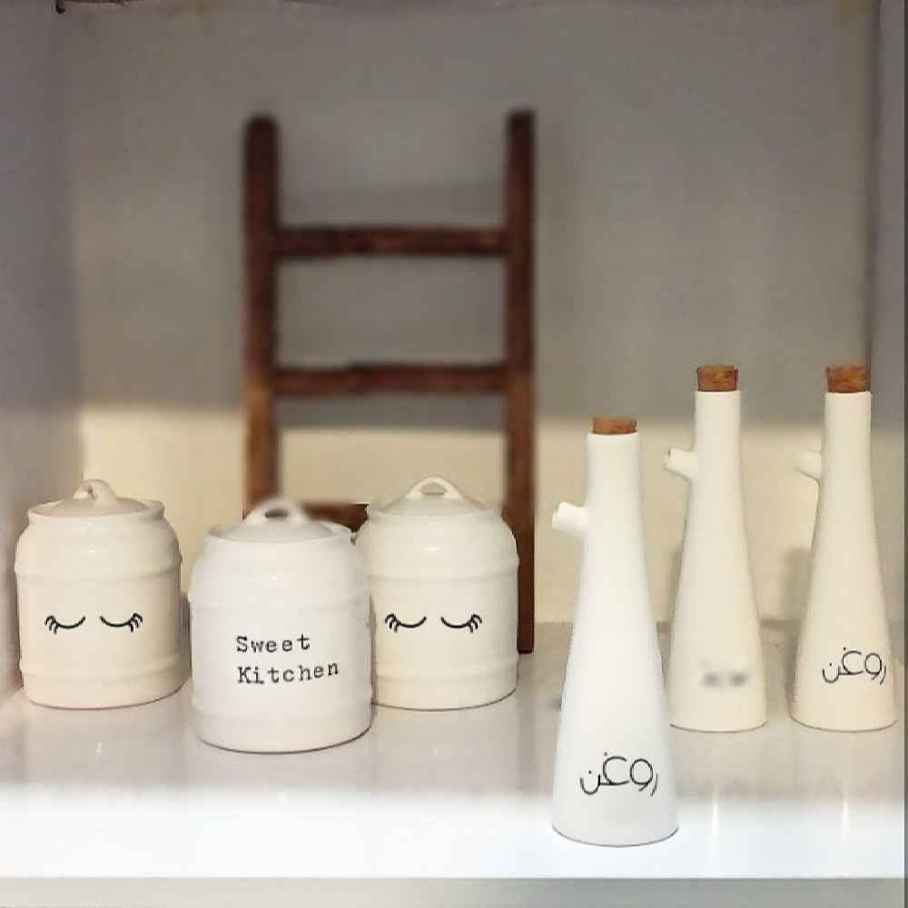 Weiße Porzellan Ölspenderflasche für den Küchentisch