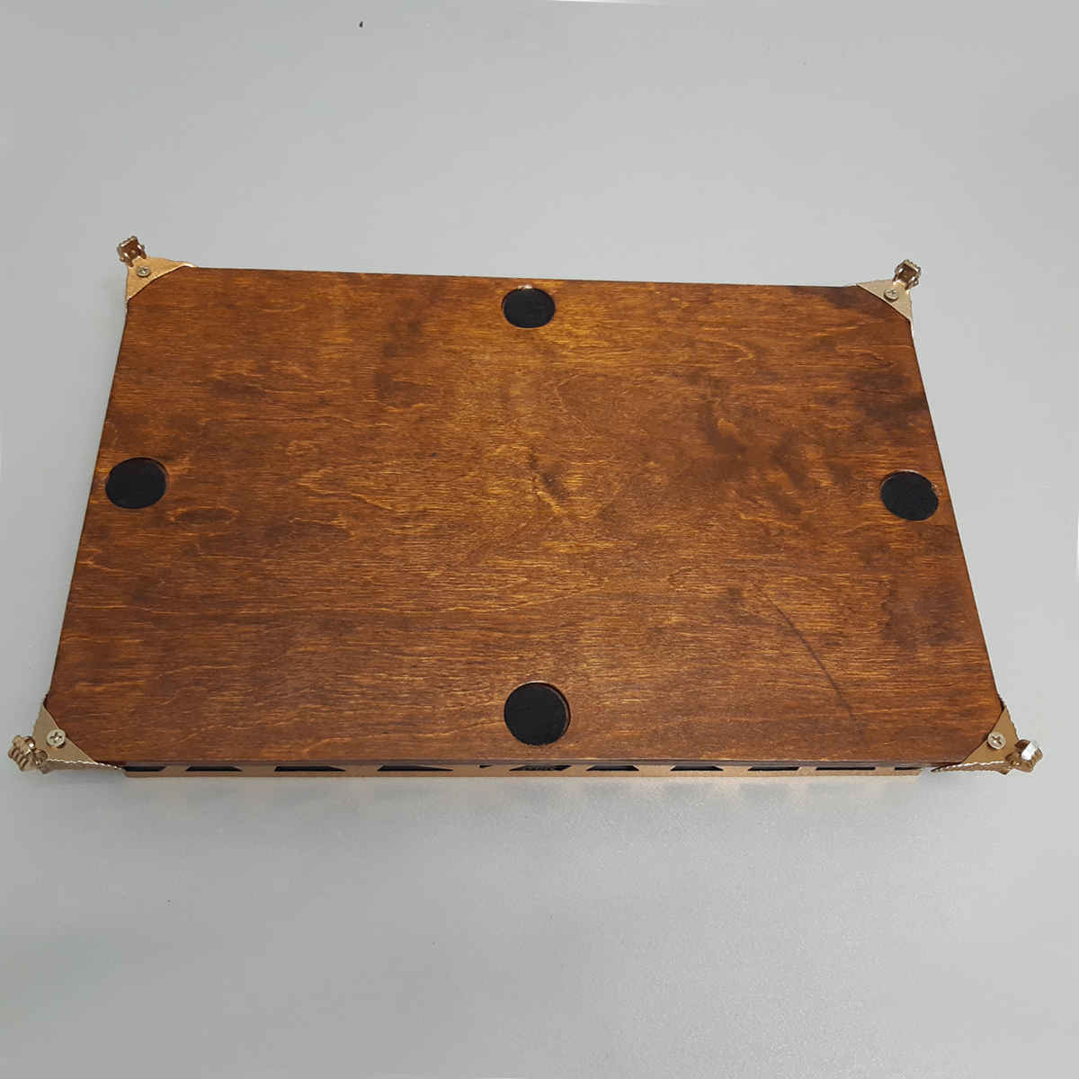 Holztablett mit Rand & Basis – Modell Asa | Ideal für den täglichen Gebrauch