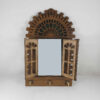 Handgefertigter persischer Holz-Wand-Schlüsselhalter mit traditionellem Fensterdesign