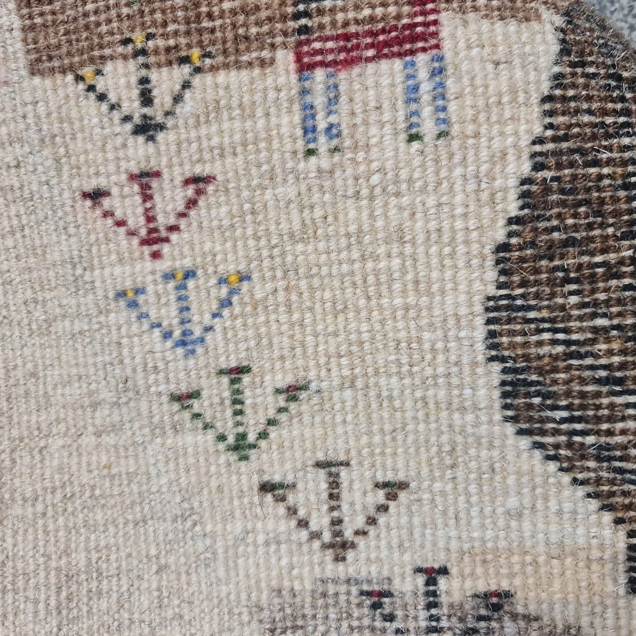 Authentischer persischer Gabbeh-Wollteppich handgewebt in Fars Baum-Motive