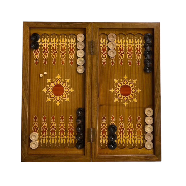 Backgammon- & Schachbrett Handgefertigt aus Walnussholz