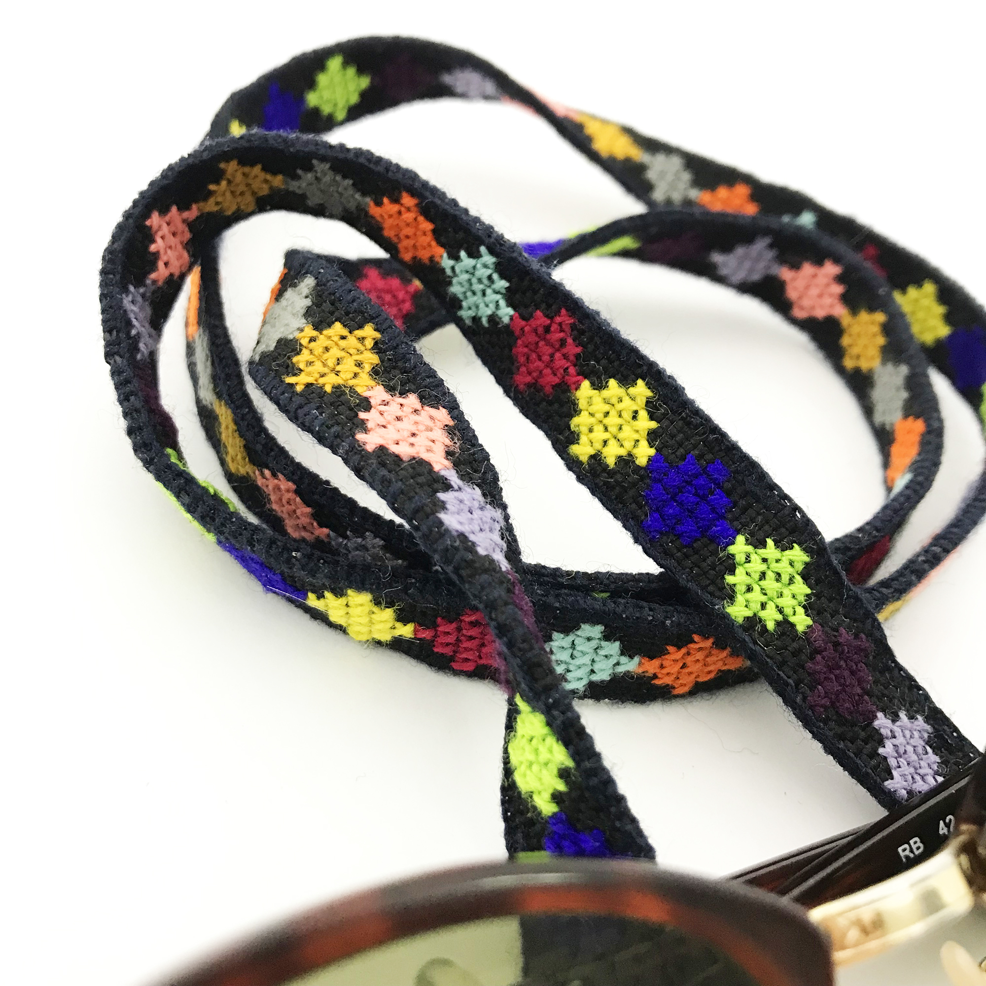 Brillenband – Elegante Baluchi-Stickerei
