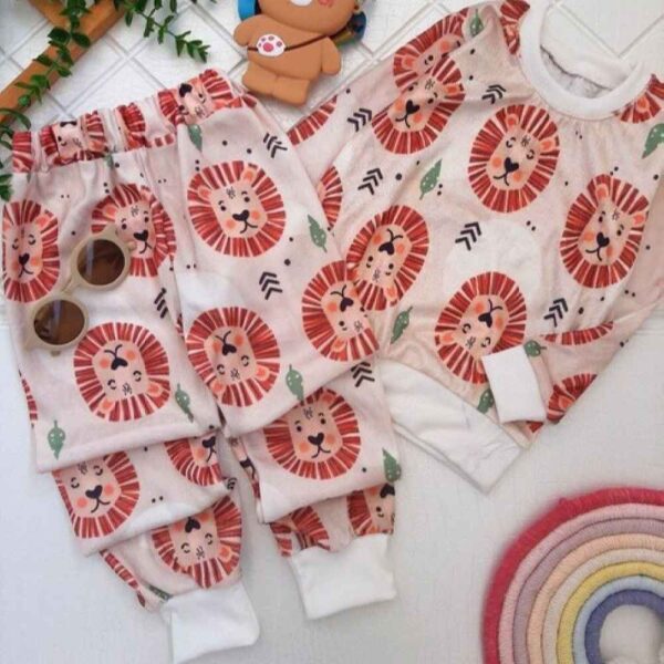 Kinder Sweatshirt & Hose Set mit Löwen Design