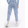 Mom Jeans in Hellblau mit geradem Bein, zeitgenössischer Denim-Chic
