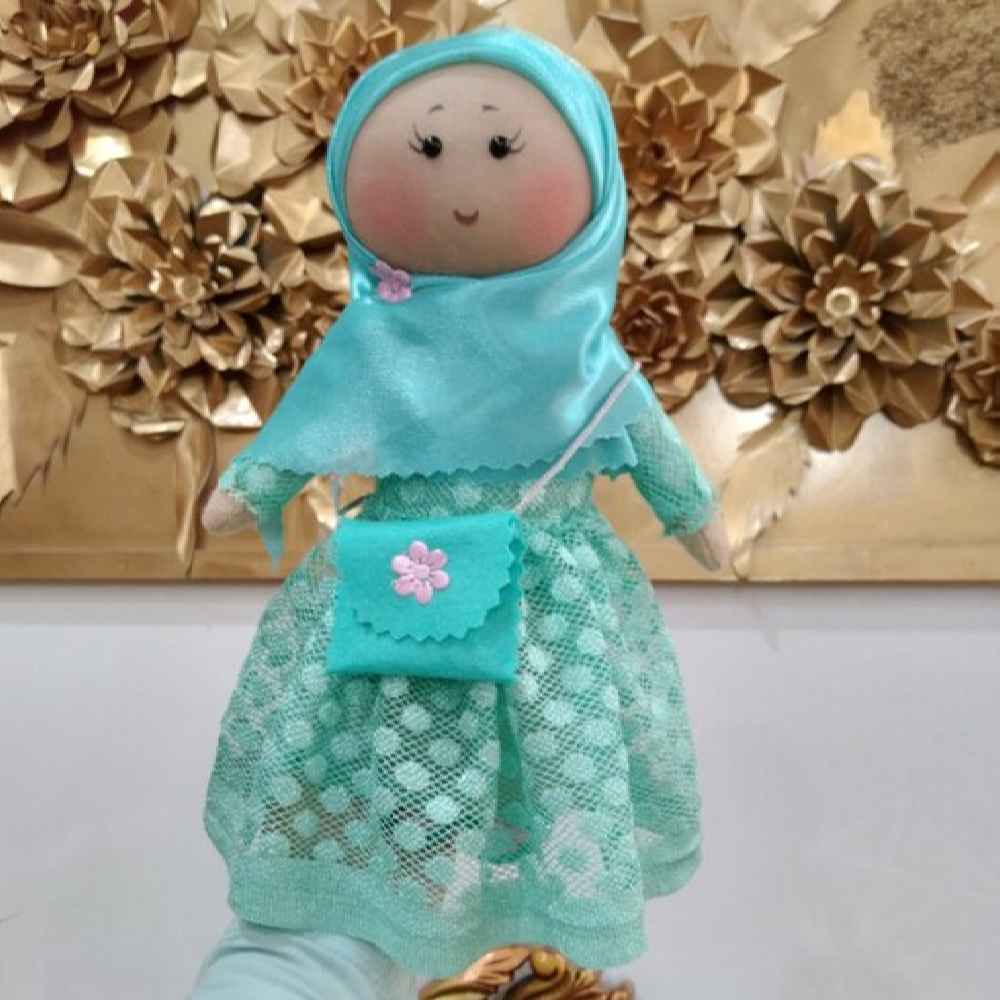 Muslimische Hijab-Stoffpuppe Modell Reyhaneh mit Tasche - Perfekt zum Verschenken | Handgefertigtes Islamisches Spielzeug
