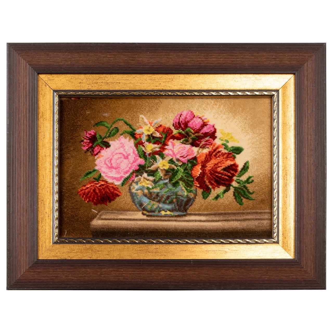 Handgeknüpfter persischer Bildteppich, der Blumen in einer Vase darstellt
