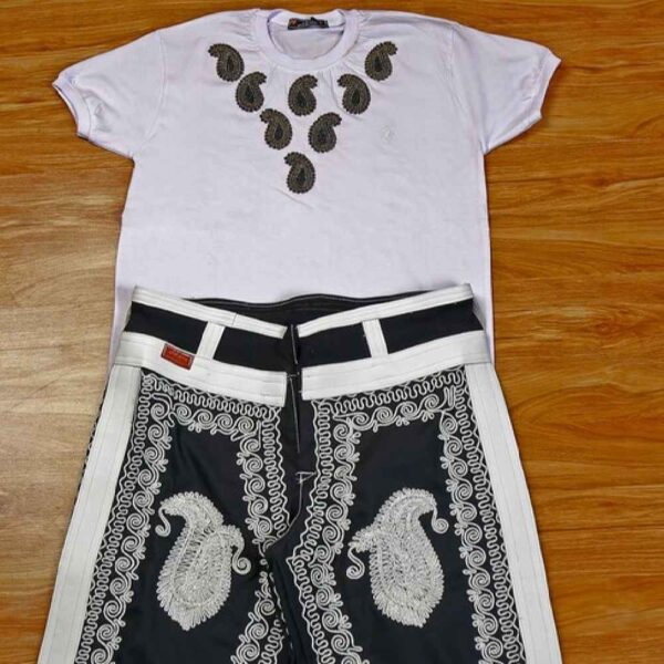 Persische Zoorkhaneh Athletische 3/4-Hose & T-Shirt Set Paisley Design