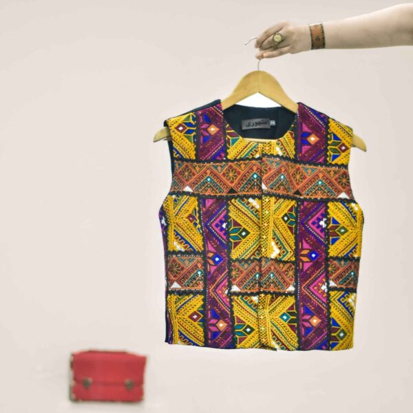 Damenweste mit persischem besticktem Patchwork-Design