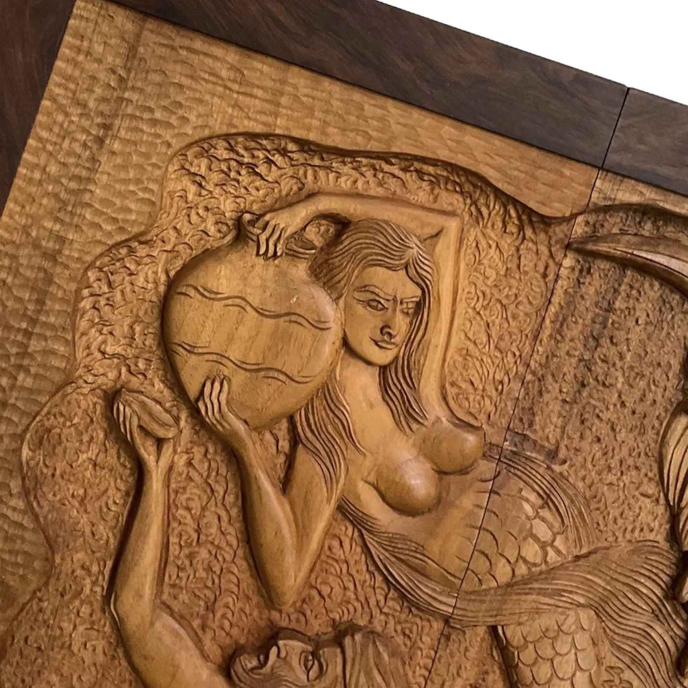 Holzgeschnitztes Backgammonbrett Handgefertigt Shahname-inspiriertes Ashkbous Design