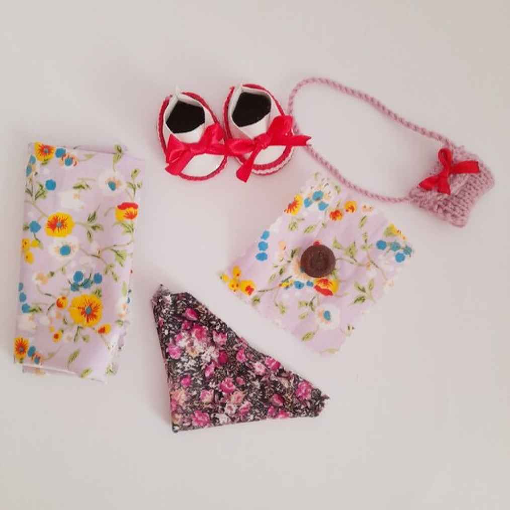 Muslimische Hijab-Stoffpuppe mit Tschador – Modell Massoumeh | Ideal für Jashn-e Taklif