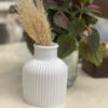 Dekorative Betonvase, handgefertigt, Bud Weiß