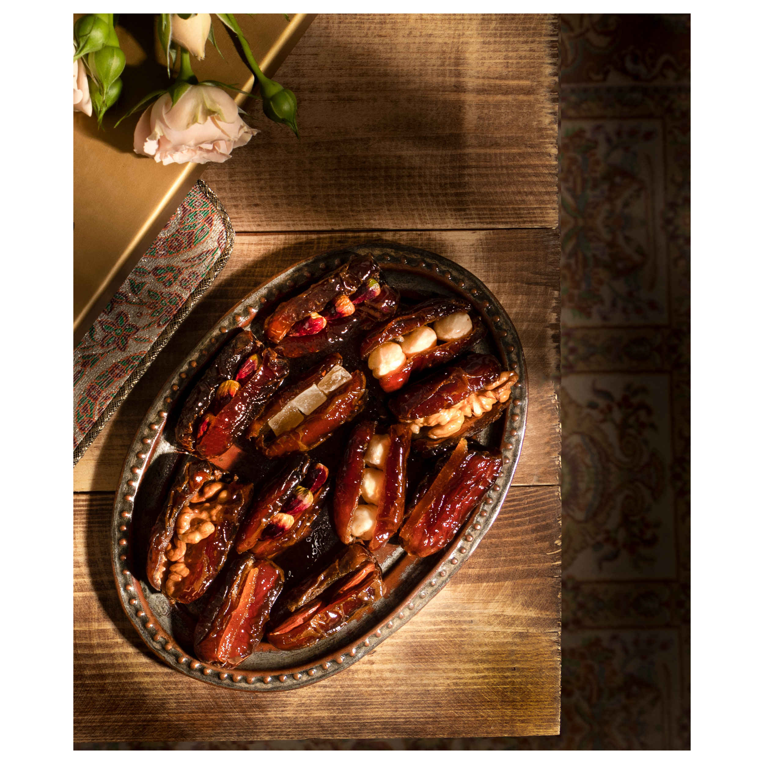 Getrocknete iranische Datteln – Mordasang-Sorte gefüllt mit Pistazien