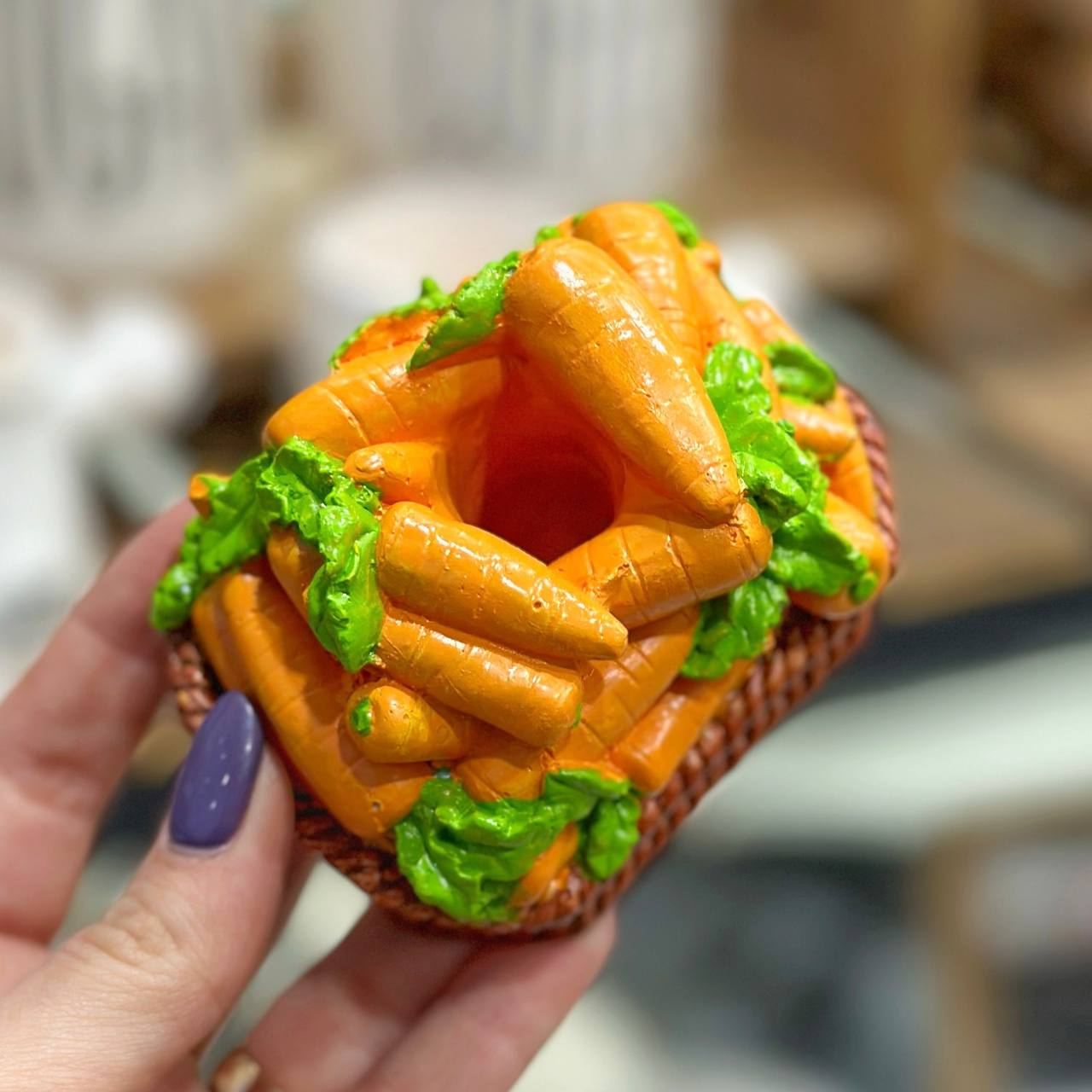 Orange Karotten im Korb Zahnstochersetzer