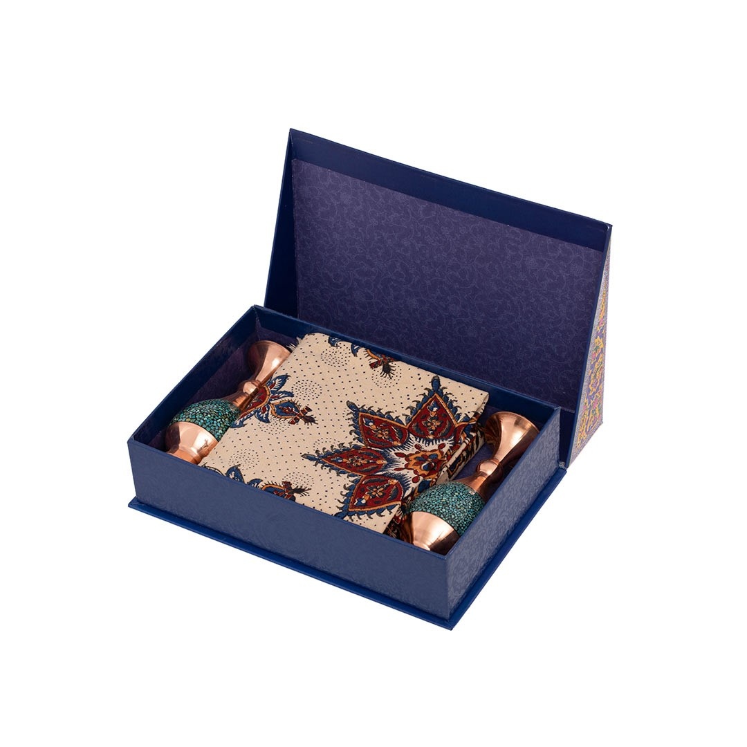 Schatzhaftes persisches handwerkliches Geschenkset Türkis-Einlegearbeit Vase & Ghalamkar Tischdecke