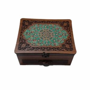Holz-Nähbox mit elegantem Termeh-Design