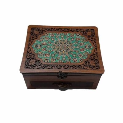 Holz-Nähbox mit elegantem Termeh-Design