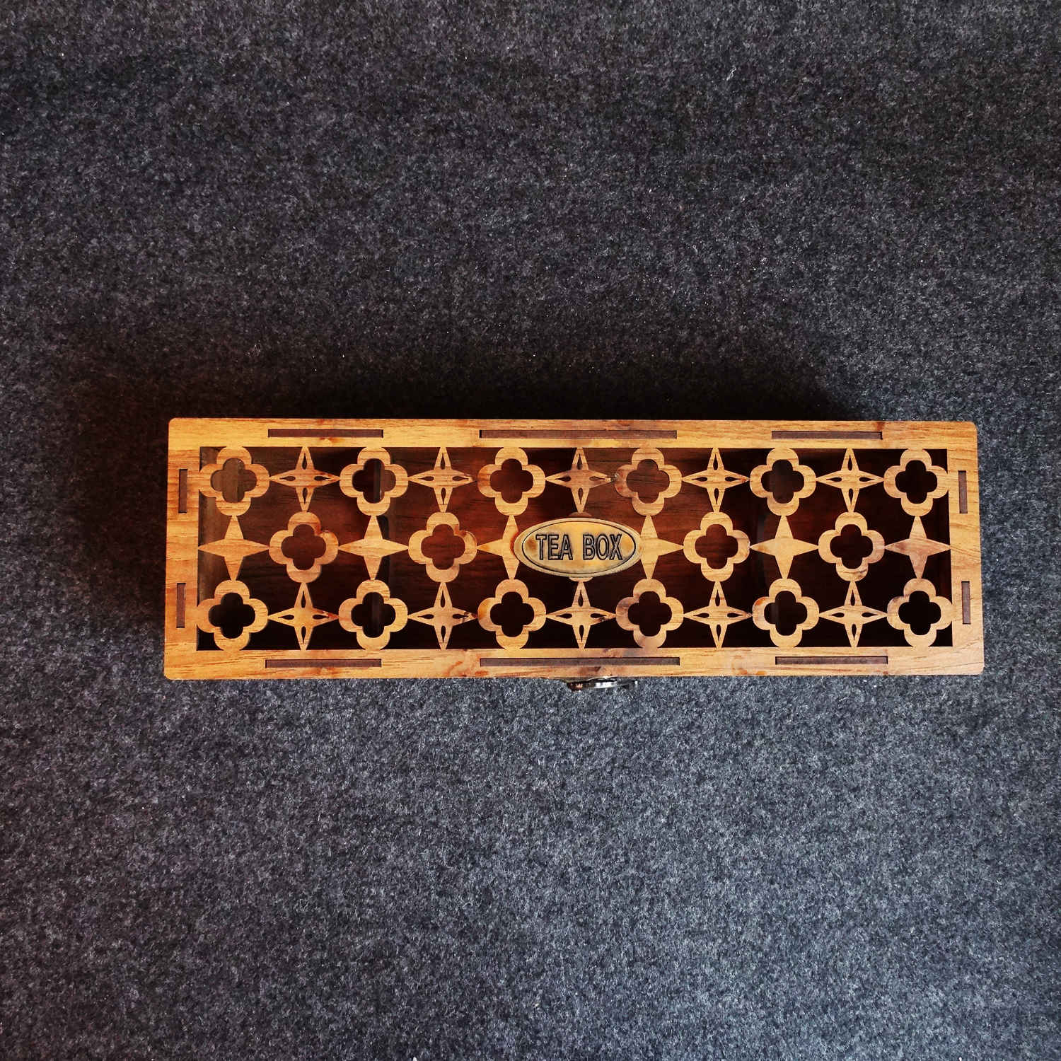 Holz-Teebeutel-Aufbewahrungsbox mit 4 Fächern im klassischen Braunton