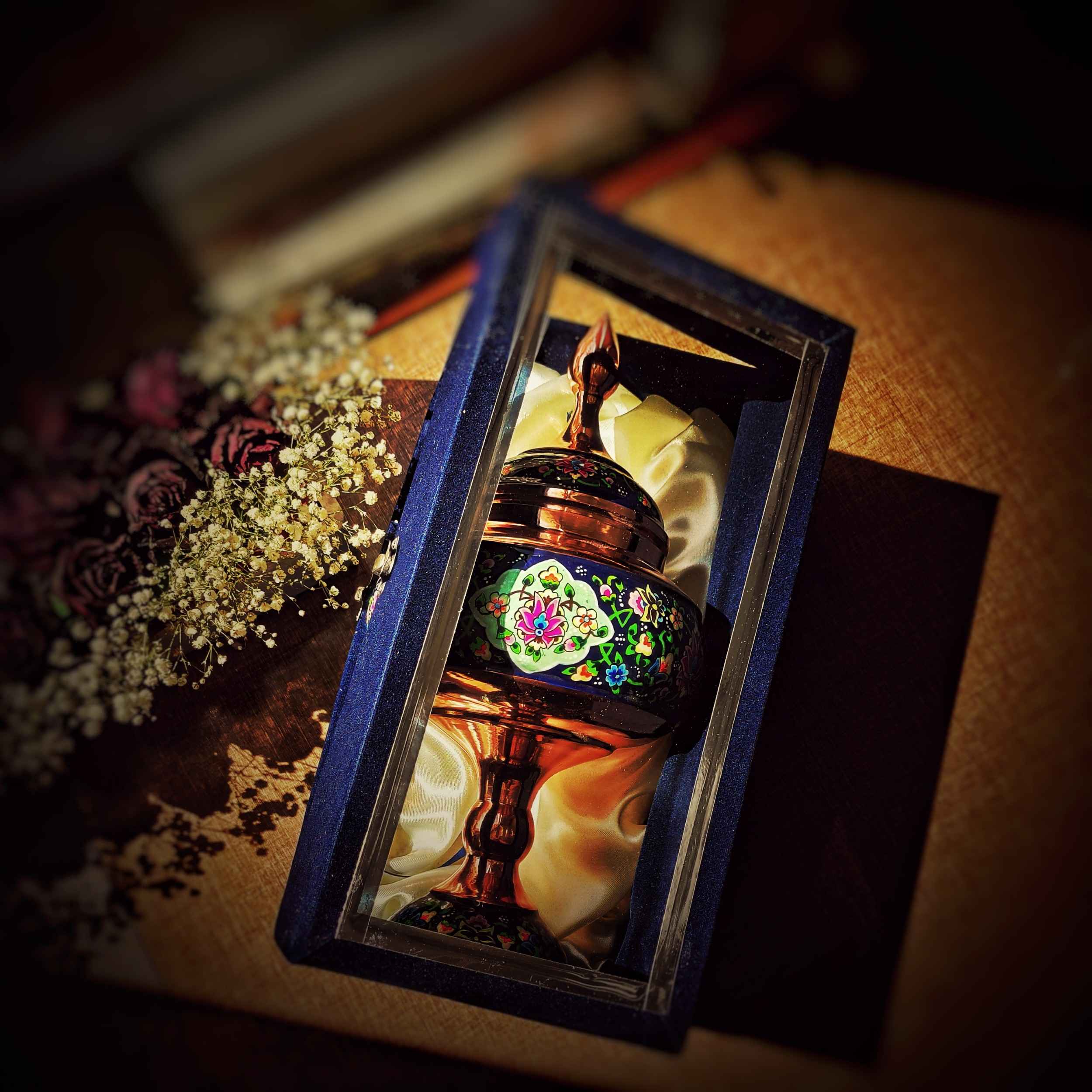 Handgefertigte persische Zuckerschale aus Kupfer mit Deckel – Minakari emailliert Pardaz