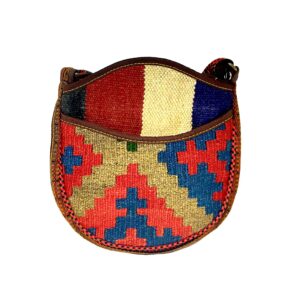 Kilim Umhängetasche mit einzigartigem ethnischem Design für Frauen