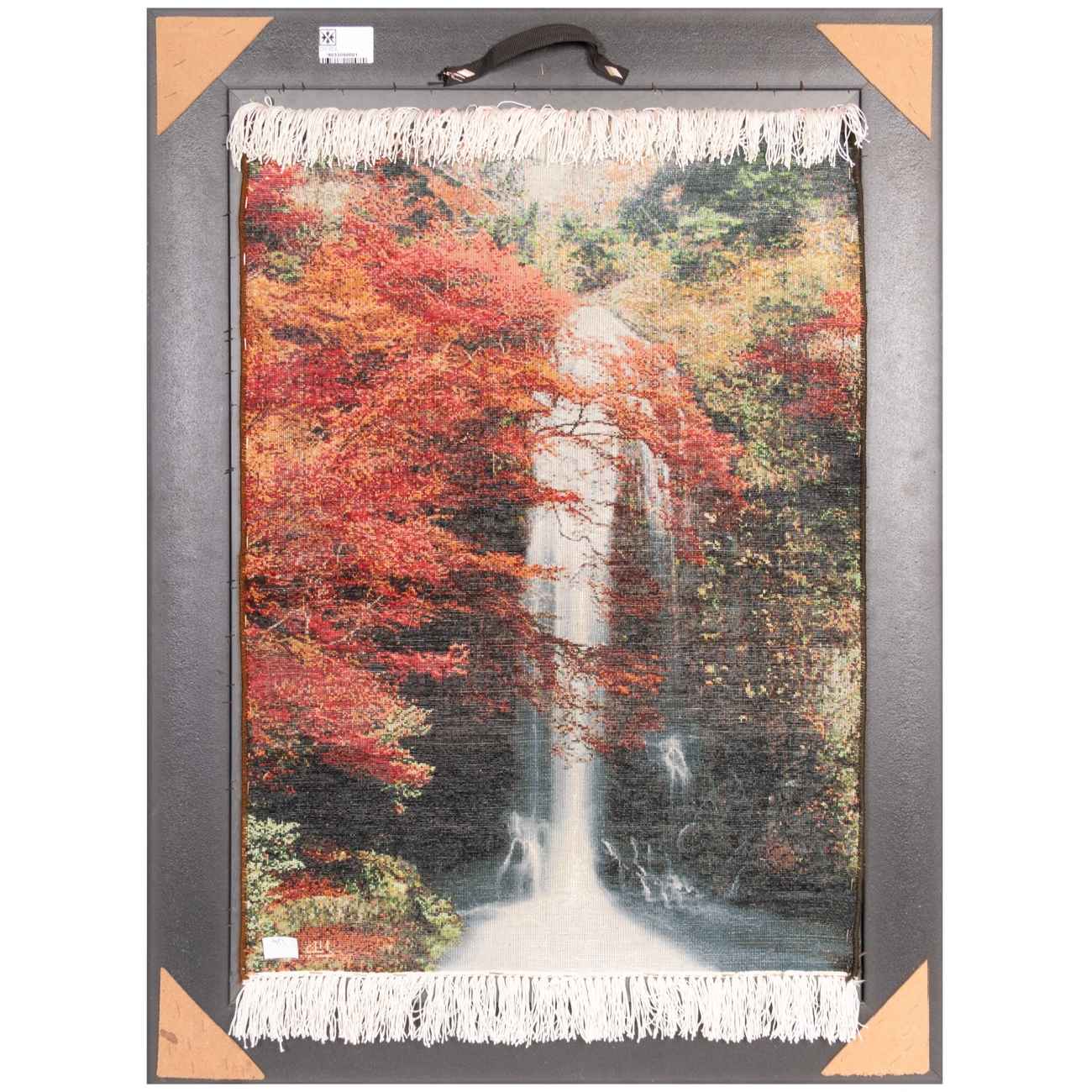 Handgeknüpfter persischer Bildteppich aus Tabriz, der einen Wasserfall darstellt