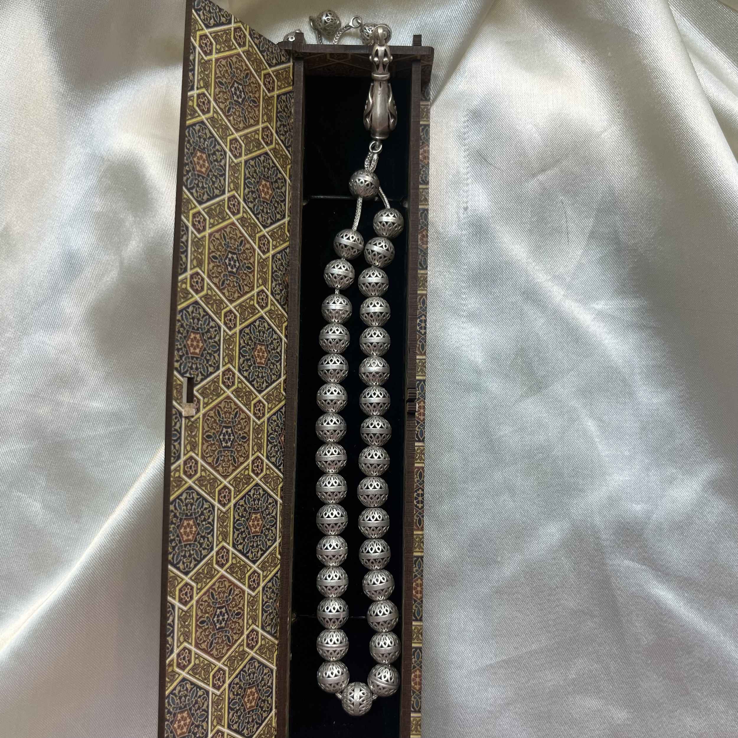 Islamischer Silber-Rosenkranz mit 33 Gebetsperlen Tasbih Hamid