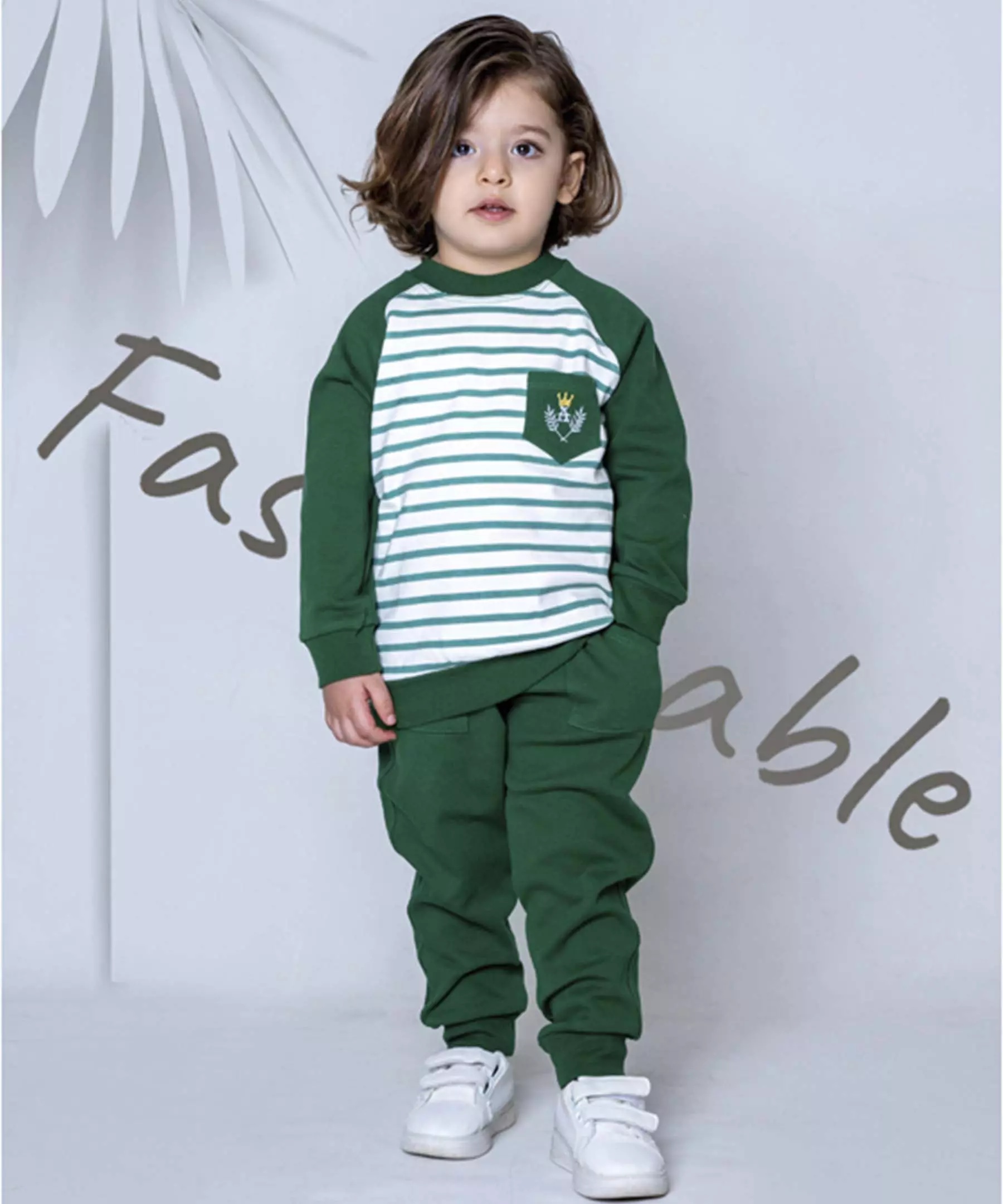 Baby Jungen Bekleidungs Set mit gestreiftem Design