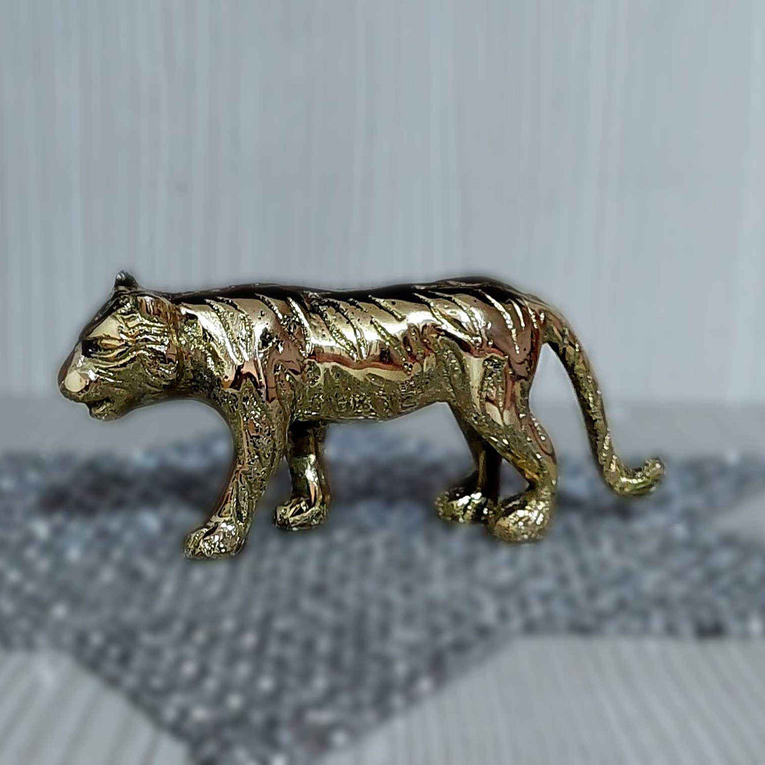 Dekorative Messing Tiger Figur – Wilde Tierkunst Dekor