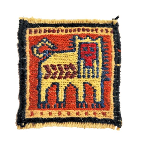 Handgewebter persischer Kilim-Untersetzer mit gelbem Löwen-Design