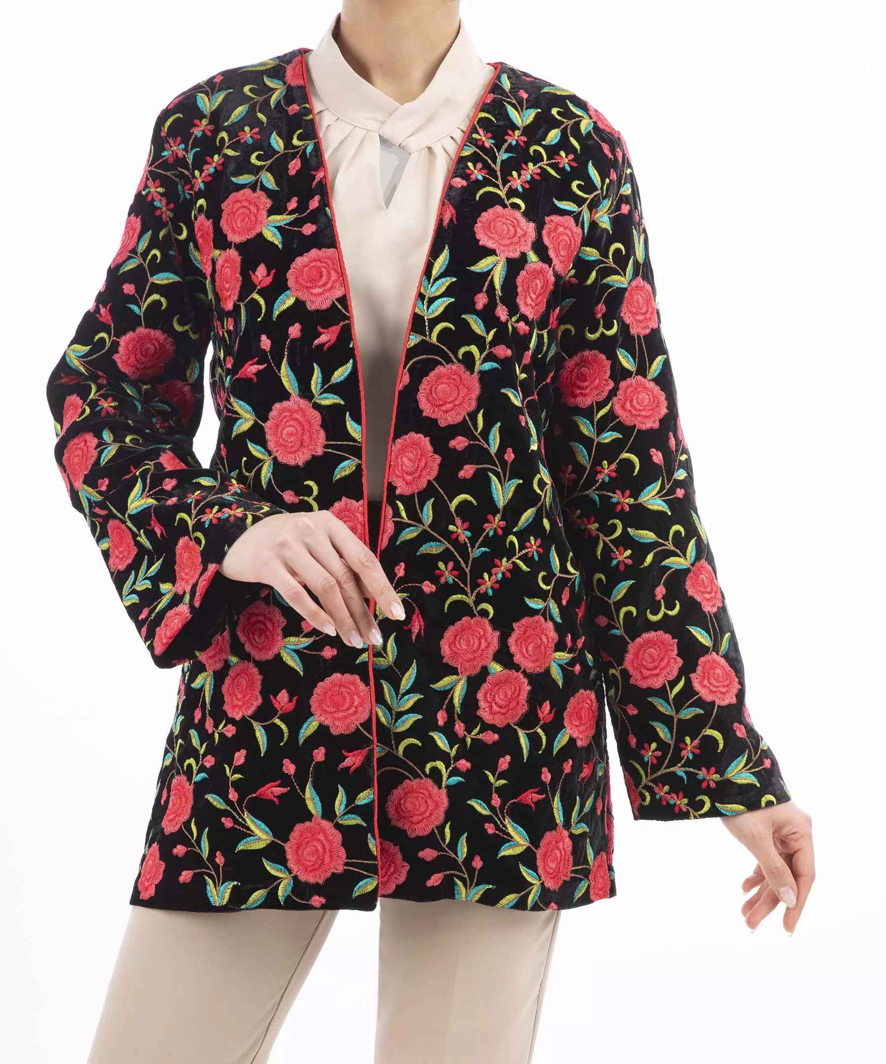 Persischer bestickter Manto für Frauen mit floralem Design