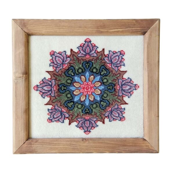 Handgeknüpfter persischer Wandteppich aus Tabriz, der Lachak darstellt