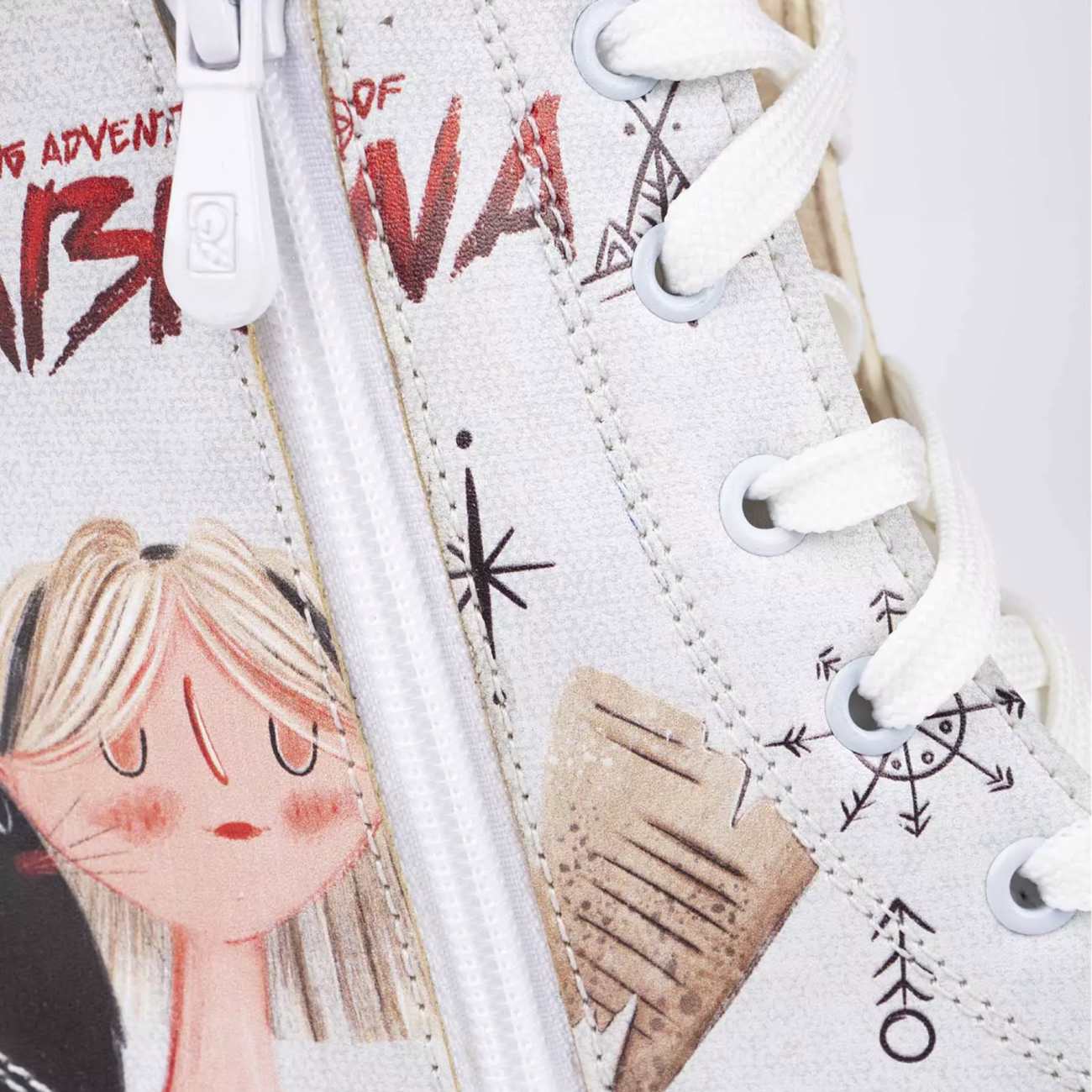 Graffiti-Druck Stiefelette für Frauen – Synthetisches Leder & Roper-Absatz