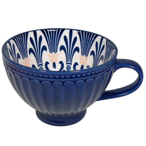 Künstlerische Keramiktasse - Handgefertigt mit traditionellem floralem blauen Design