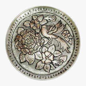 Persischer dekorativer Kupferteller graviert mit Vogel- und Blumenmotiven