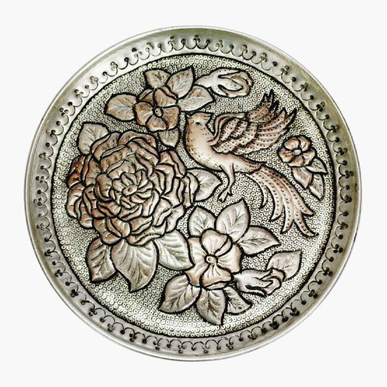 Persischer dekorativer Kupferteller graviert mit Vogel- und Blumenmotiven
