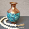 Handgefertigte Persische Vase aus Kupfer mit Einlegearbeit in Türkis, Eleganz