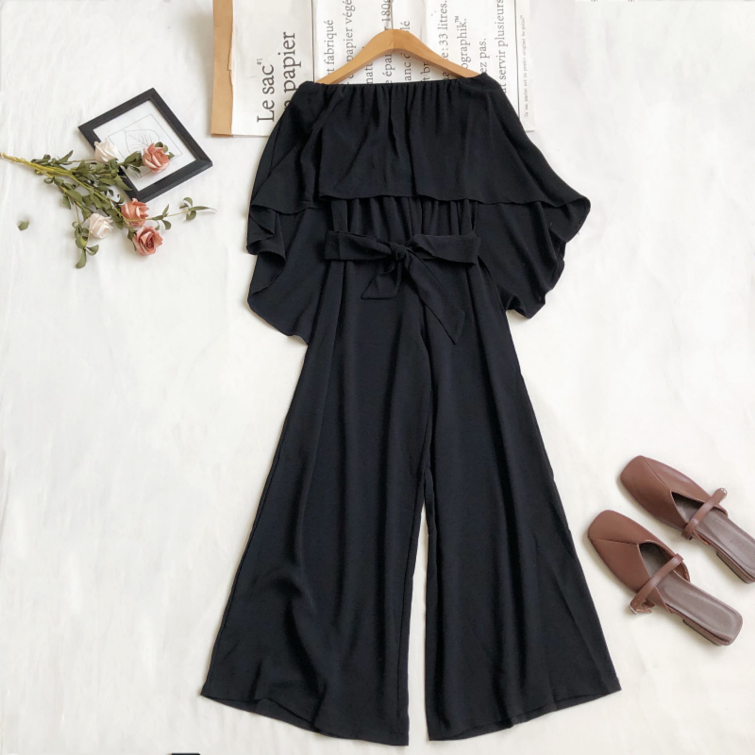 Off-the-Shoulder Jumpsuit mit Rüschen für Frauen Modell Cloak